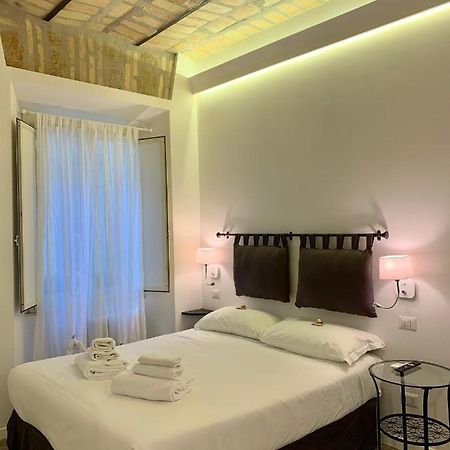 Luxury Rooms Near Colosseum روما المظهر الخارجي الصورة